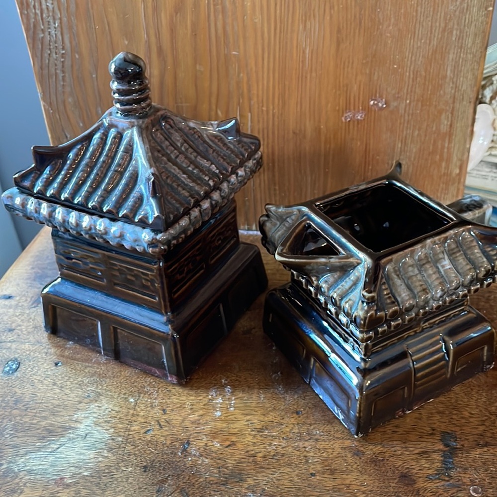 Royal Sealy Creamer and Sugar Set Japan